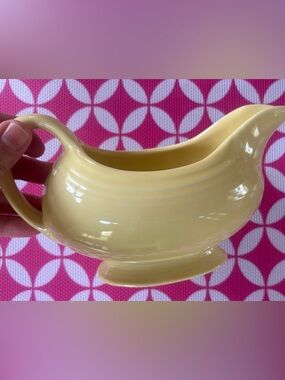 Fiestaware Yellow Sunflower Fiesta Ceramic Gravy Boat. Large. Colorful table
